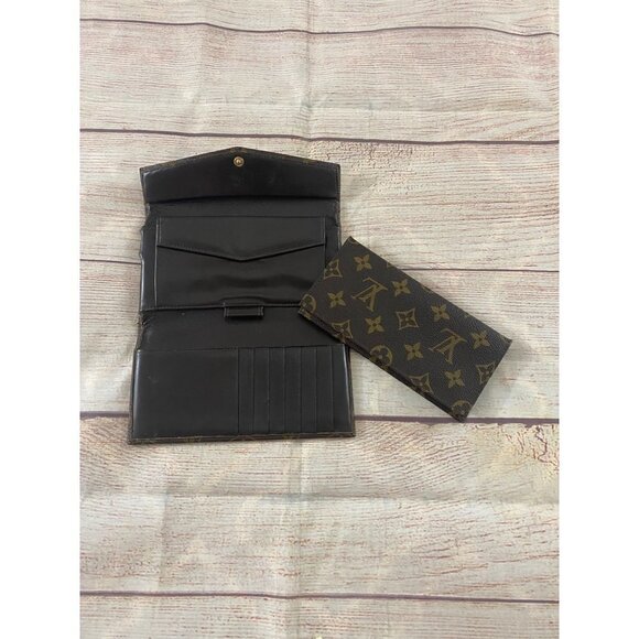 Vintage Louis Vuitton Women's Monogram Wallet W/ Fabric Design - OS - Picture 3 of 12